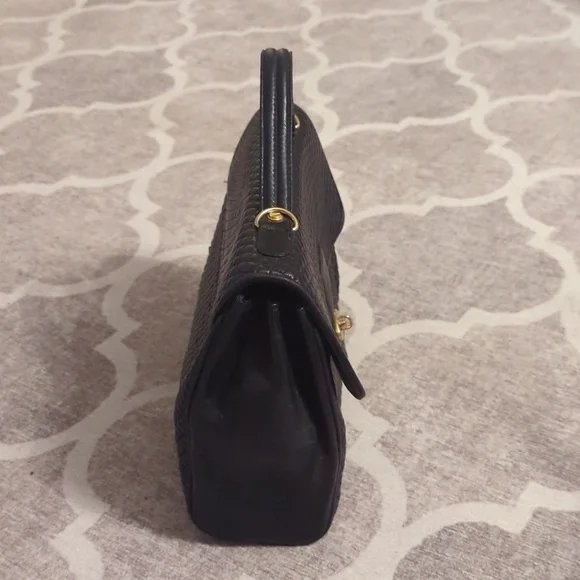 Black Leather Quilted Crossbody Purse - Picture 3 of 11